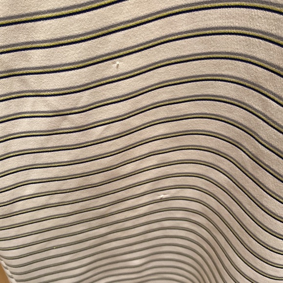 Under Armour shirt - Picture 5 of 5